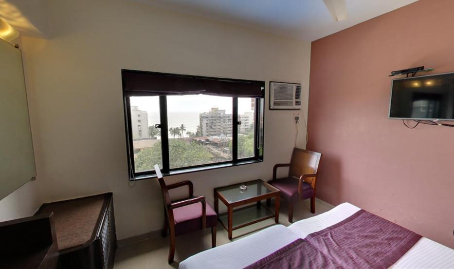 Sukh Hotel Мумбаї Екстер'єр фото