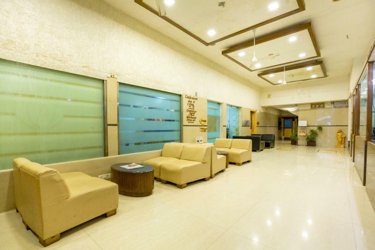 Sukh Hotel Мумбаї Екстер'єр фото